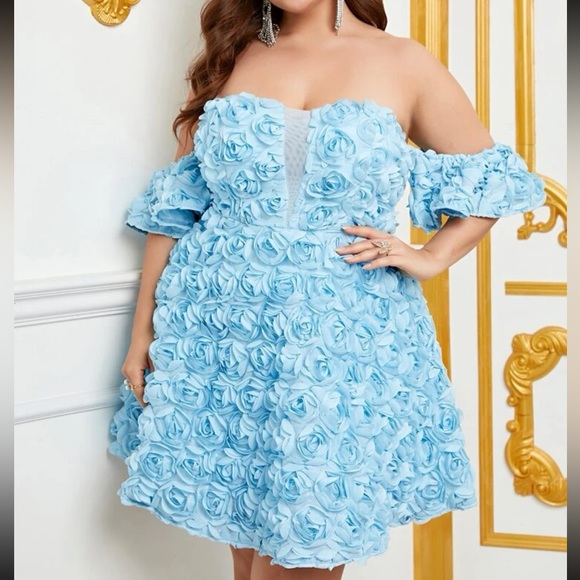 Luxe off shoulder floral appliqué min dress - Picture 5 of 6